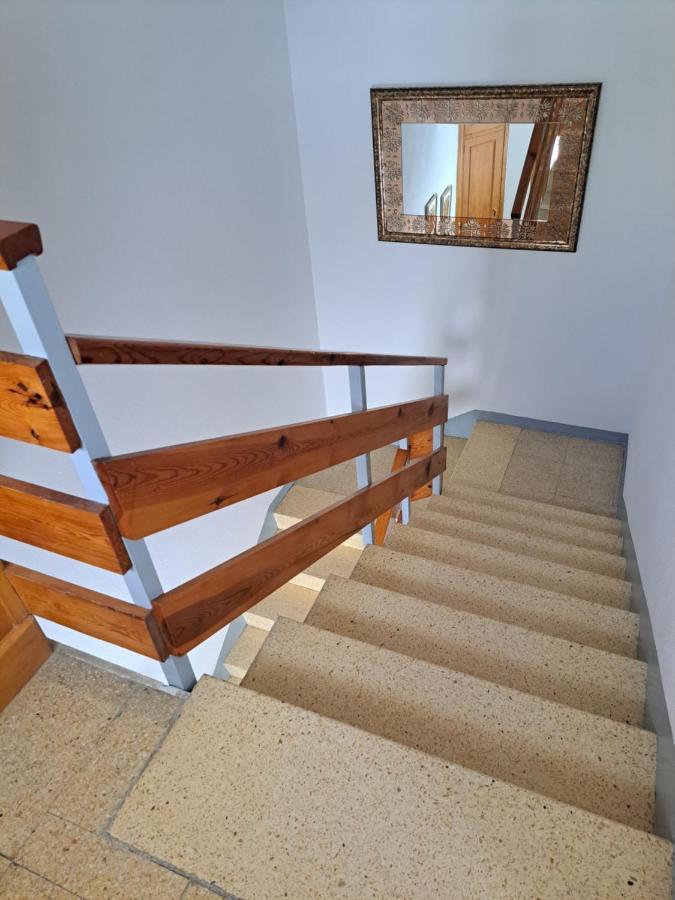 Apartamento Casa Coti Биескас Екстериор снимка